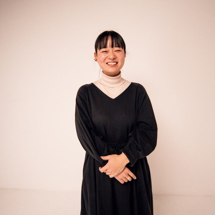 シンガーソングライター・浮