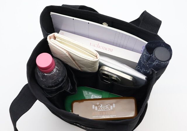 ベイフロー黒トートバッグ付録レビュー収納力