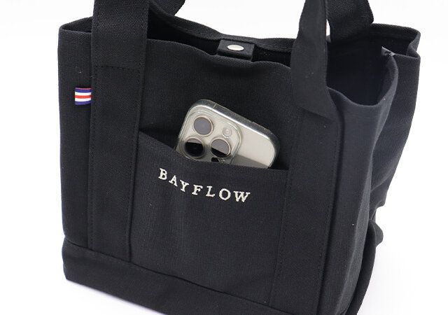 ベイフロー黒トートバッグ付録レビューフロントポケット