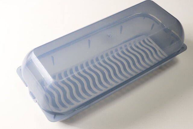 ダイソーのとうもろこしとさつまいも用の電子レンジ調理器