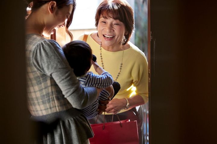 義母が手料理を持って突然訪問…どう思う？