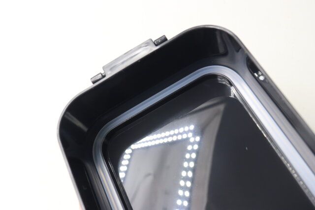 ダイソーの二段式の弁当箱はパッキン付きで汁漏れを防げる