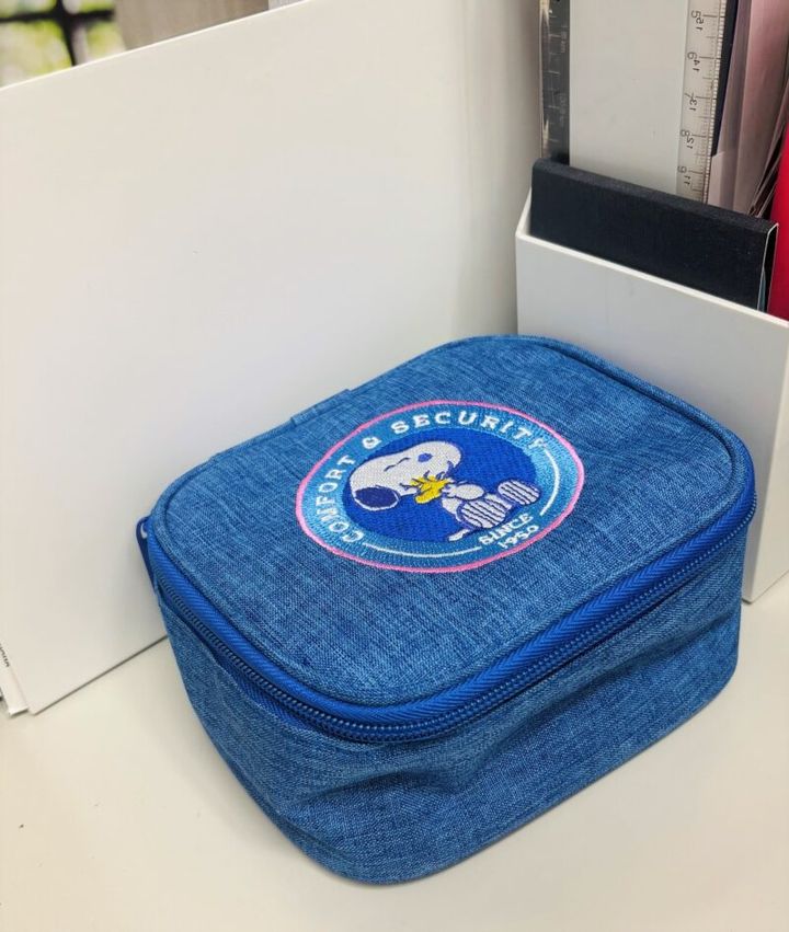 雑誌付録 GLOW5月号のポーチを名刺入れに