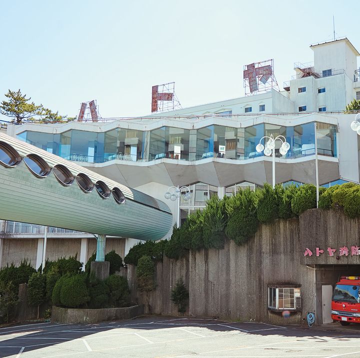 見惚れるほどインパクトのある外観。