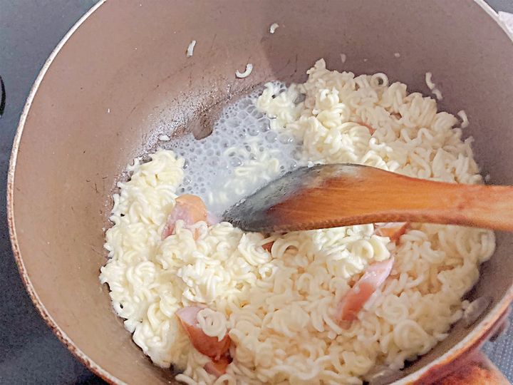 煮込んで水分が飛んだ様子