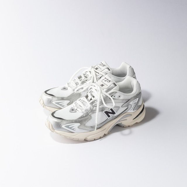 Fumio名品ニューバランススニーカー