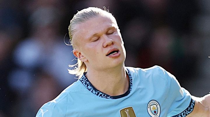 年俸50億円の最強スター選手、PK失敗しすぎも…監督はPKキッカー変更拒絶「絶対ない」