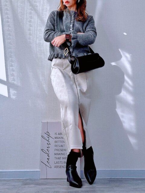 フリルのカーディガン合わせ♡