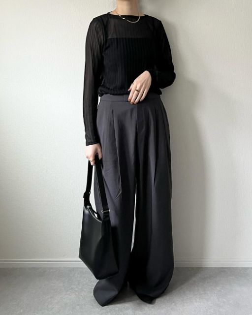 シアーリブプルオーバーZを着たコーデ