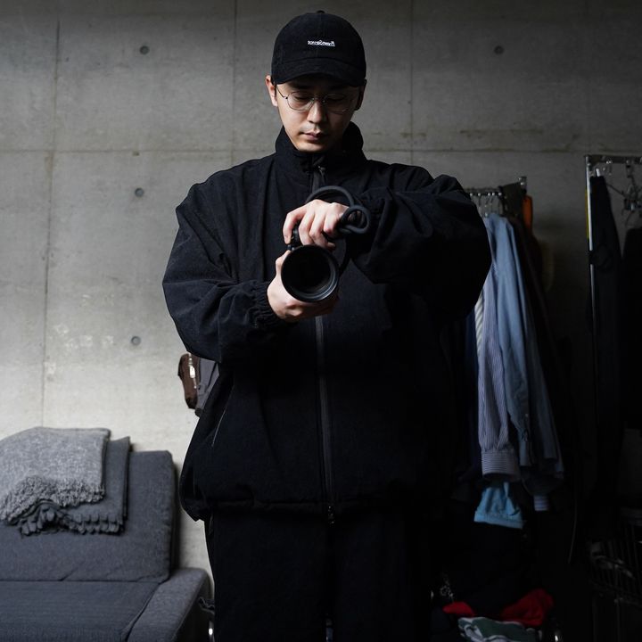 〈FreshService〉の高機能素材ブルゾンとパンツ