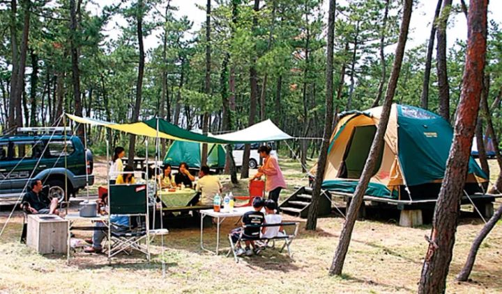 天然温泉に入れる！キャンプで絶対に行きたいキャンプ場11選【北陸地方】