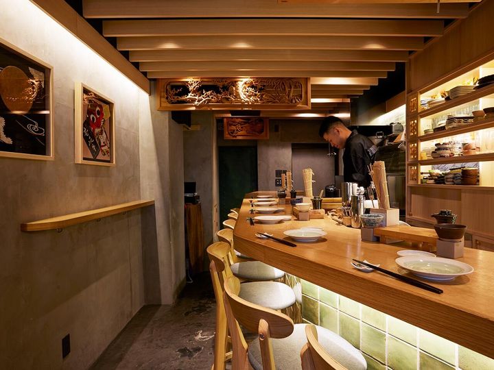 三軒茶屋『餐茶 サンチャ』の内観