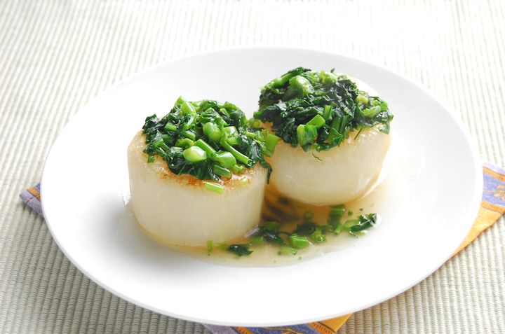 大根ステーキ菜の花餡