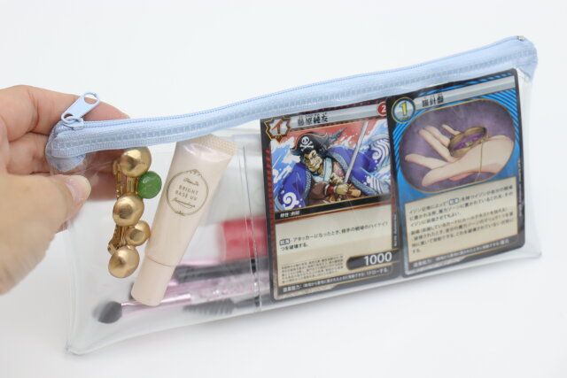 ポケット付ペンケース（CHM、ブルー） コスメ