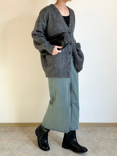 挑戦しやすいロングスカートスタイル