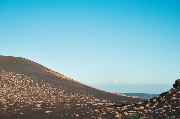 三原山の北東側に広がる「裏砂漠」。