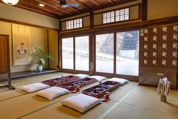 5年半ぶりに全館営業再開♪ 新たな魅力あふれる愛媛の名湯「道後温泉本館」で楽しむ癒やしのひととき