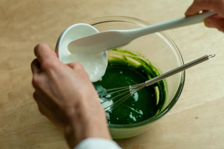 ヨーグルトを加える