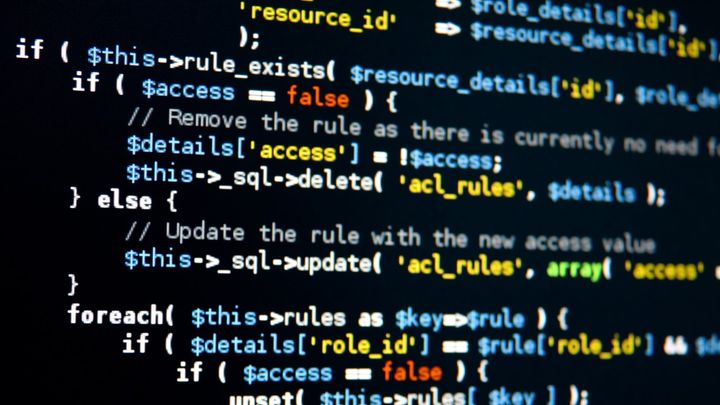 「バイブコーディングとは何か？」 ソフト開発で進むAI革命