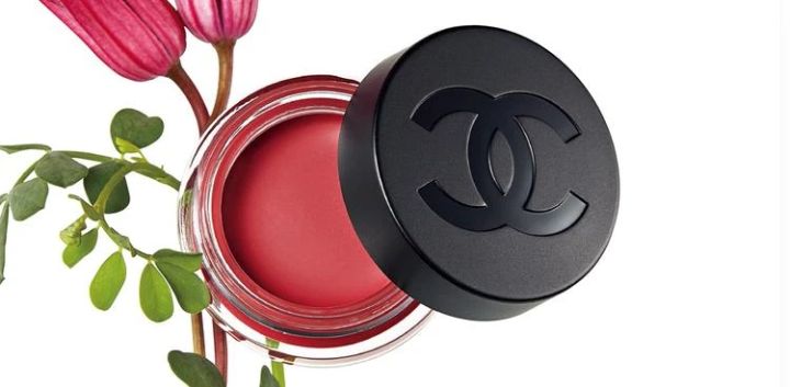 シャネル リップ&チーク ボーム N°1 ドゥ シャネルの人気色：5 ライヴリーローズウッド