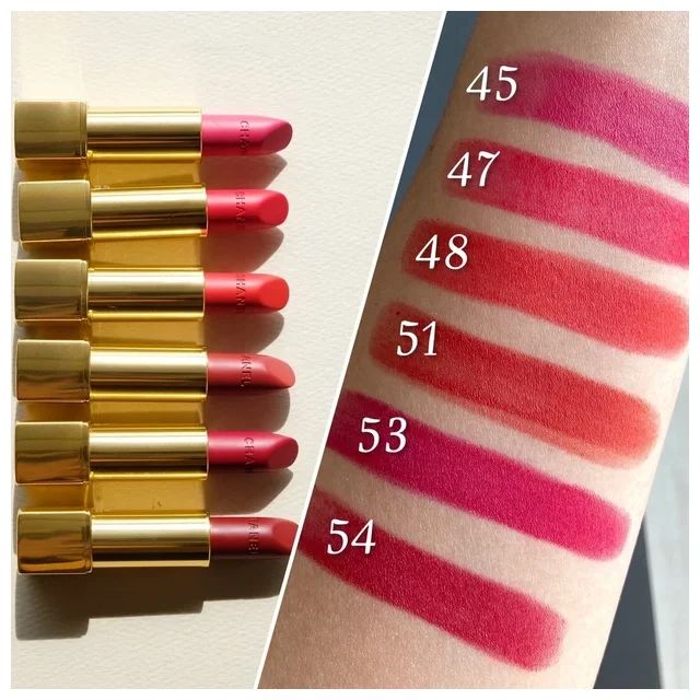 シャネル ルージュ アリュール ヴェルヴェットをスウォッチ