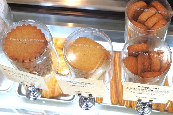 鎌倉の街歩きでひと休み♪自家焙煎のコーヒーをブレンドしたソフトクリームを楽しむ「THE GOOD GOODIES EAST」