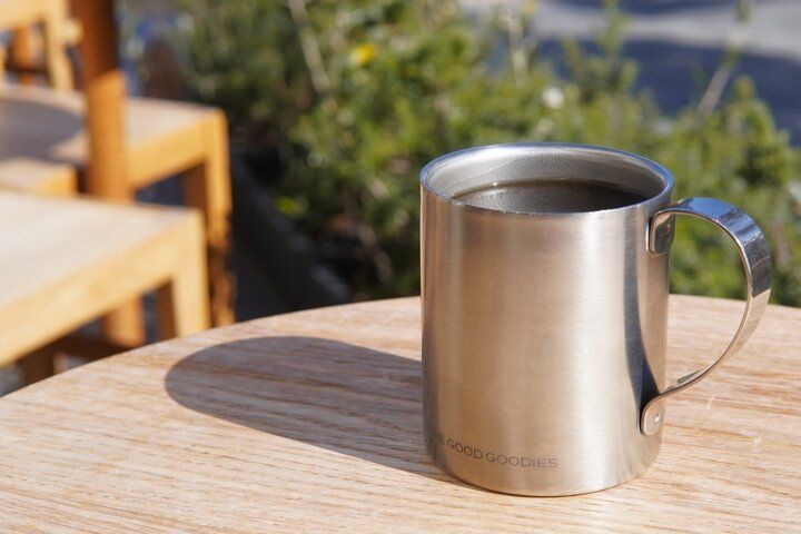 鎌倉の街歩きでひと休み♪自家焙煎のコーヒーをブレンドしたソフトクリームを楽しむ「THE GOOD GOODIES EAST」