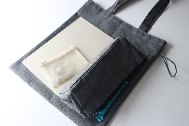 手提げトートバッグ サイズ感