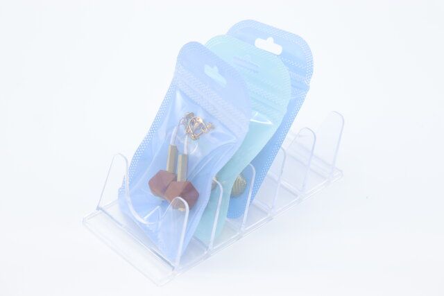 キャンドゥのアクセサリー収納袋10枚入8