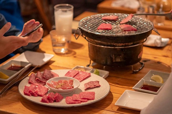 「一番好きな焼き肉のチェーン」店は？（画像はイメージ）