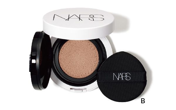 【B】ライトリフレクティング セラムクッションファンデーション