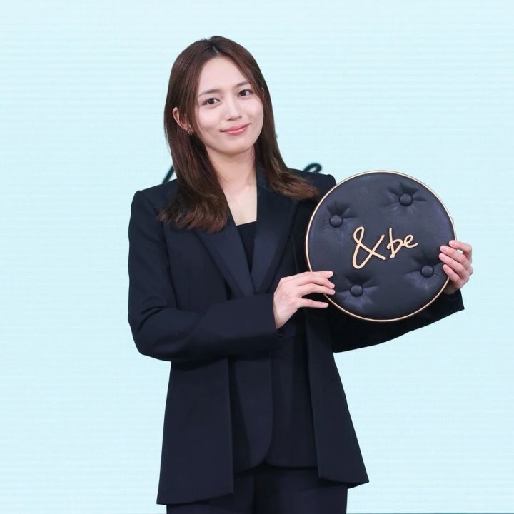 ＆be （アンドビー）川⼝春奈さん出演の新CMをお披露目！ ポップアップストアも期間限定で開催中