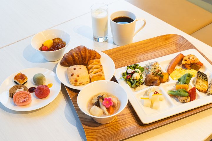 朝食は大人 2750円 小学生 1375円 幼児 650円