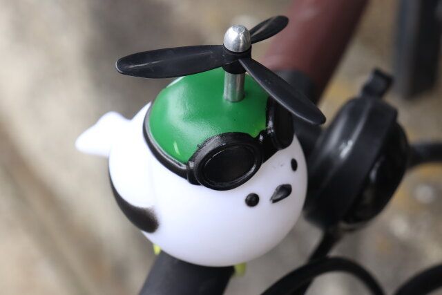 ダイソーの可愛い自転車パフホーン（シマエナガ）