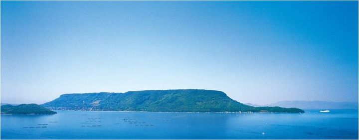 香川のJリーグチーム、今年も高松市の雄大すぎる“レアスタジアム”でホームゲーム開催が決定！6月に2試合