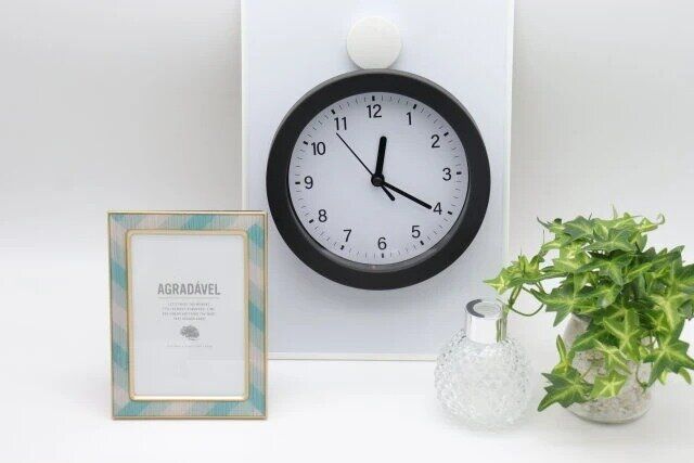 ダイソー 掛け時計 Casual mono