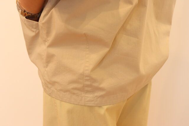 ユニクロユーのフーデッドブルゾン4