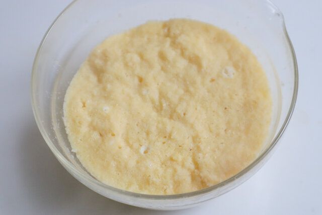 表面をととのえる。