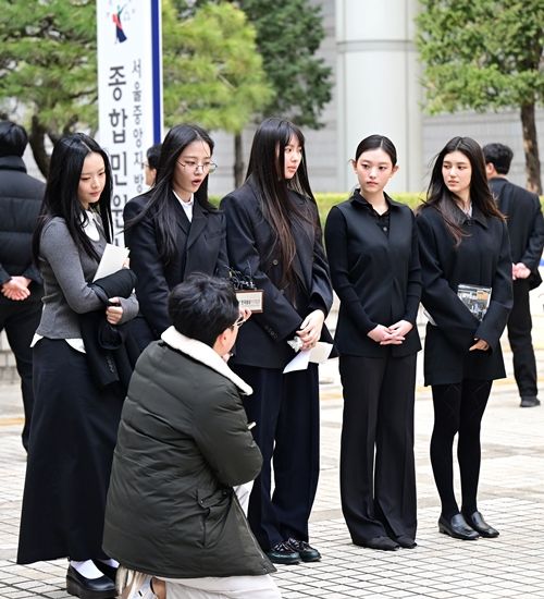 NewJeans（NJZ）のメンバー5人