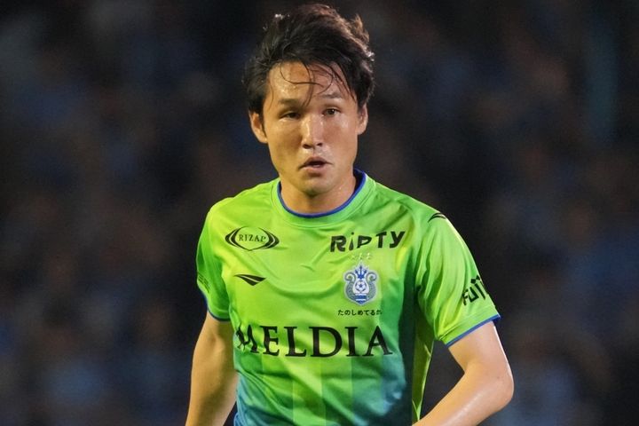 J1湘南ベルマーレMF茨田陽生がレアンドロ・ドミンゲスさんを悼む、柏でのJ1優勝の経験をいまこそつなぐとき