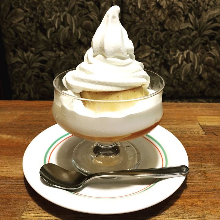 デン特製プリン 500円