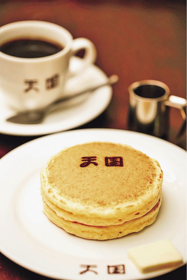 「ホットケーキ」680円（飲み物とのセットは1300円）