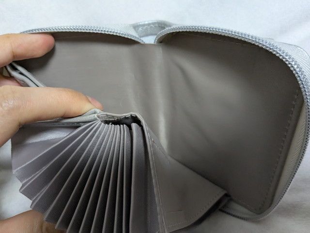 やみつきサイフお札入れ