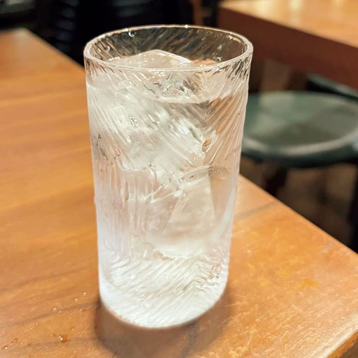 壹眞珈琲店 晴海通り店のお冷や