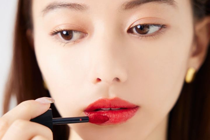 ルージュ ディオール フォーエヴァー リキッドの人気色：741 フォーエヴァー スター