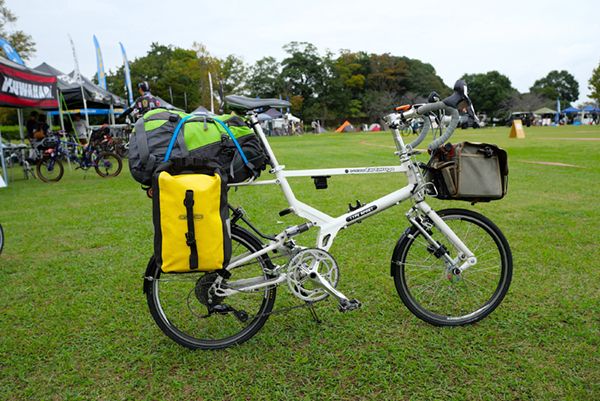 自転車キャンプはハードルが高いの？手軽に楽しめるテクニックとは？