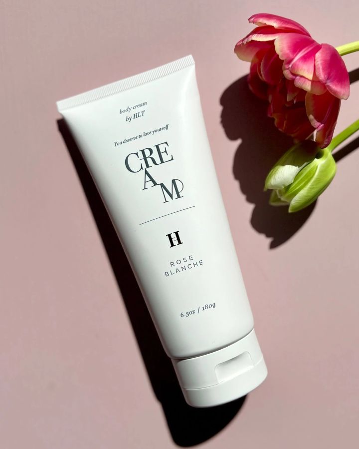 Her lip to BEAUTY SENSUAL RICH BODY CREAM -ROSE BLANCHE-