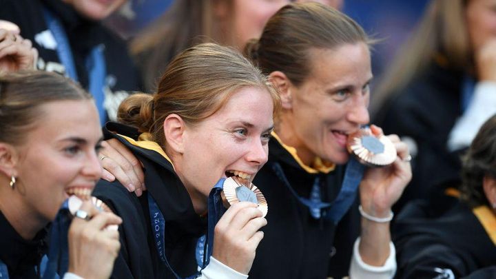 五輪サッカーの参加チーム数、「男子を削減して女子を増加させよう」としているワケとは