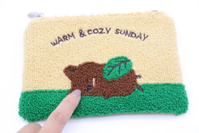 ダイソーのクアッカポーチ5