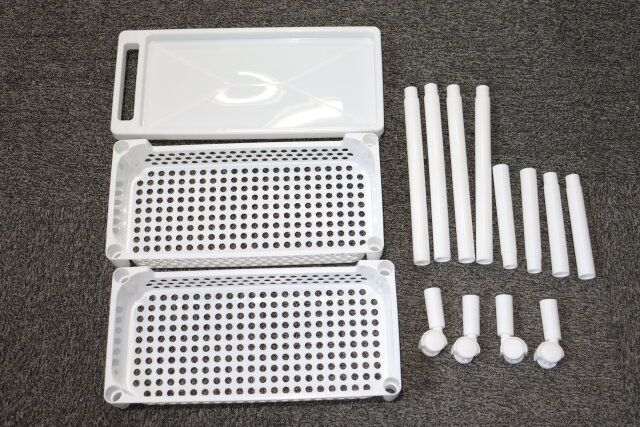 ダイソーの組み立て式ラック（3段、ワイドタイプ）3